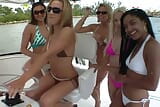 De superbes salopes lesbiennes profitent de leur promenade en bateau avec un jeu sexuel déjanté avec Brianna Beach, Sierra Sanchez, Jada Stevens, Kara snapshot 1