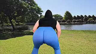 Big Bubble Butt Workout in Park: Gay Nylon Porn feat. Lucas Nathan ...