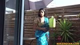 Indische schoonzus met zeer grote borsten verleidt haar Devar snapshot 2