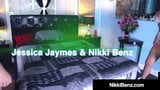 Грудастая киска удовлетворяет Nikki Benz и Jessica Jaymes поедают пизду! snapshot 2