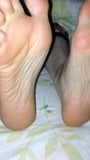 I love to pose and show my feet and toes snapshot 9