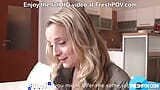 POV Christy Lane kijkt in je ogen terwijl je je pik zuigt door FreshPOv snapshot 3