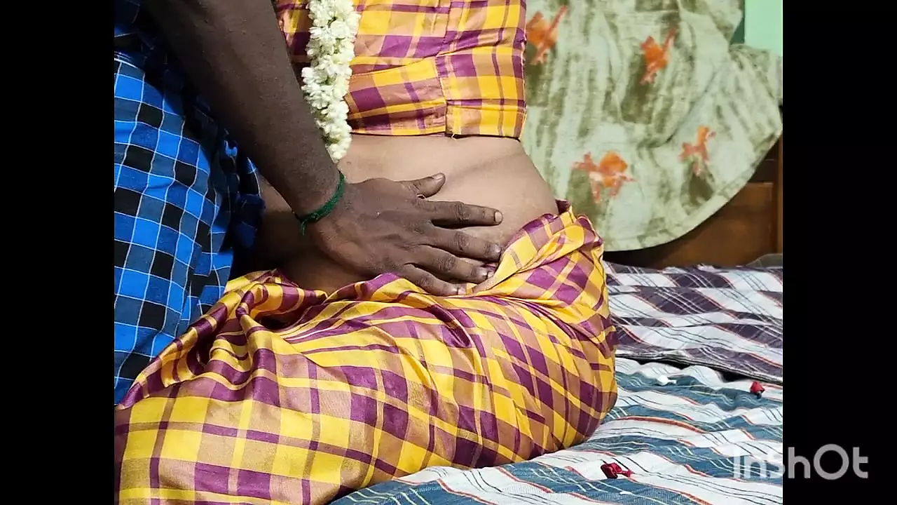 Tamil Saree Housewife Romance with Ex Boy Friend: Short Hair Porn feat.  Mirchi jodies | xHamster