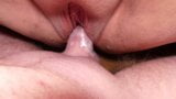 Mon amant baise ma copine pendant que je suis à côté. double creampie snapshot 12