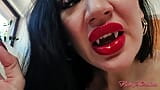 Trance penyembahan strap-on vampiress kulit seksi snapshot 6