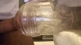 Cumming in Fleshlight-Eis-Muschi snapshot 2