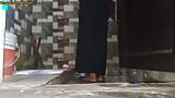 Une bhabhi bengalie change de robe, vidéo snapshot 2