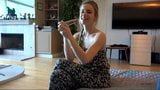 Jillian janson fumando snapshot 2