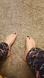 Beautiful legs cute toes snapshot 1