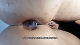 Spelen en vuile praat die dubbele penetratie doen met buttplug snapshot 12