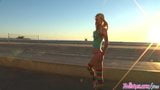 Heather Vandeven - kommt mit dem Sonnenuntergang - Twistys snapshot 2