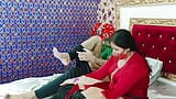 Une femme de ménage pakistanaise en ourdou séduit et baisée durement par son garçon propriétaire de maison snapshot 7
