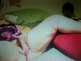 Parte 4, fatto in casa, moglie che si masturba con dei dildo snapshot 3