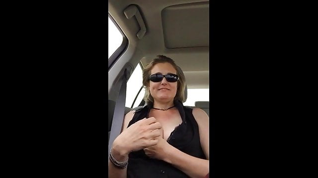 Older Women Reveal Their Beauty