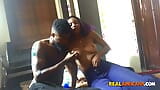 Veri neri africani in un sex tape amatoriale hardcore fatto in casa snapshot 5