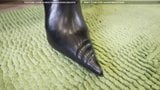 Meia-calça preta de salto agulha ponta do pé snapshot 9