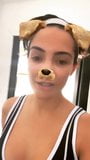 Frankie bridge, una selfie tonta y sudorosa snapshot 3