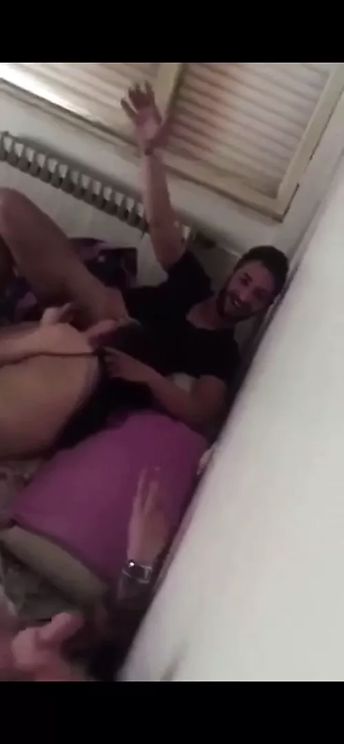 Oriq porno jinsiy aloqa