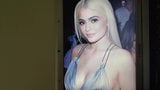 Kylie Jenner cum tributo snapshot 1