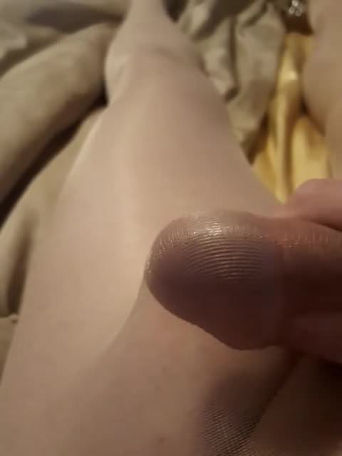 Un ami cd jouit enfin en collants