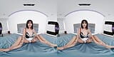 TmwVRnet - Mells Blanco - femme de ménage sexy sur le lit du maître snapshot 3