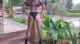 Ashly se masturba al aire libre snapshot 1