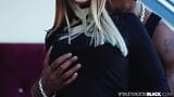 PrivateBlack - миниатюрную шлюшку Stella Cox долбят в задницу большим черным членом snapshot 9