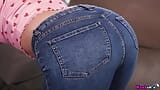 Brunette Dolly reveals her fat ass hiding in her jeans snapshot 4