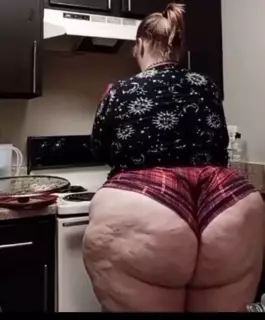 BBW SSBBW - Giant Girl with Huge Fat Ass: American Big Ass Porn ...