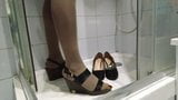 Schoenen pissen 22 snapshot 10