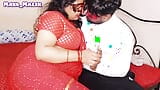 HOT DESI BHABHI NE APNI CHOOT KI PYAS DOODHWALE SE BUJHAYI (HINDI-ROLEPLAY) snapshot 4