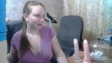 Сексуальная русская беременная милфа дрочит волосами и кончает в волосы snapshot 1