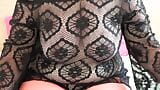 Une MILF mature trémousse son cul charnu et ses gros seins. masturbation avec une bouteille. pawg. Fétiche maison. BBW. amateur. snapshot 1