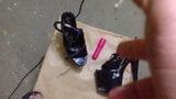 Chaos in High Heels und Dildo einer Freundin snapshot 1