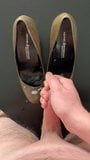 Son cums on and inside step mothers High Heels snapshot 4