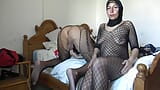 Femme arabe cocu - un couple marocain pour une sodomie de Marseille snapshot 16