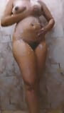 Ragazza vergine indiana tamil bagno caldo sexy ombelico snapshot 16