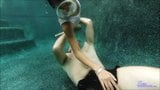 Rachel Rivers - sexo bajo el agua enmascarado snapshot 4