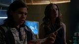 Emily bett rickards - 闪电侠 s1e08 snapshot 9