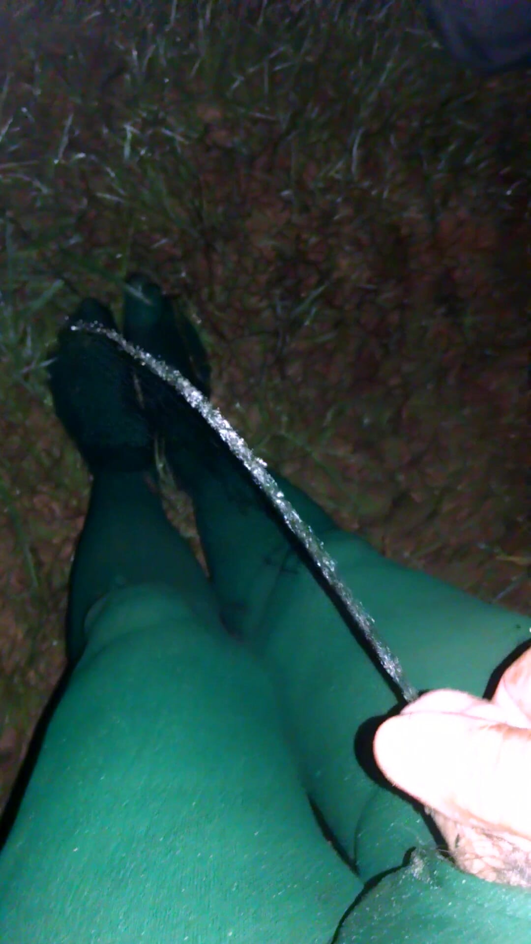 Gay Cd outdoors piss on my nylon pantyhose.