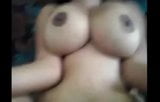 Enormes tetas en cámara lenta snapshot 1