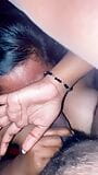 Desi india mamada Duro con chico amigo en dormitorio snapshot 2