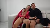 Video rekaman seks pasangan tv yang berakhir dengan dicrot sperma hangat di perutnya! snapshot 2