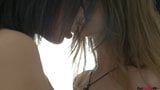 Calda lesbica 69 con filatrici russe Jennifer e Cindy Dee! snapshot 7