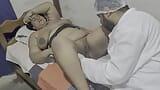 Clandestine gynecologist meets his patient and makes her have a big squirt snapshot 14