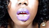 Purple Kisses - lápiz labial morado - instrucciones de paja snapshot 4