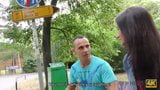 Hunt4k. Chica cachonda engaña a su novio al aire libre en ... snapshot 2