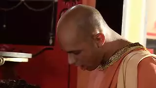 Жалаңаш, артық салмақты әйелдердің суреттері