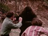 Ape Man (1973) snapshot 25