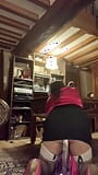 Outfit with a tight little wool skirt with a fuchsia blouse in my living room snapshot 10